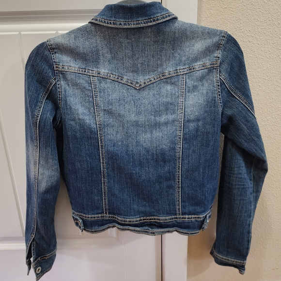 Cropped Jean Jacket - Picture 2 of 2